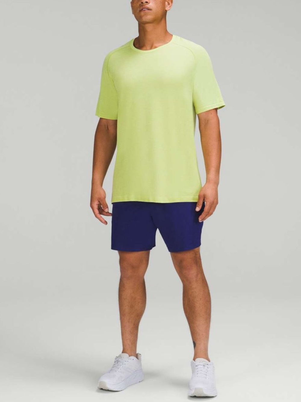 🏷️ lululemon athletica Men’s Pace Breaker Linerless Shorts, Larkspur Navy